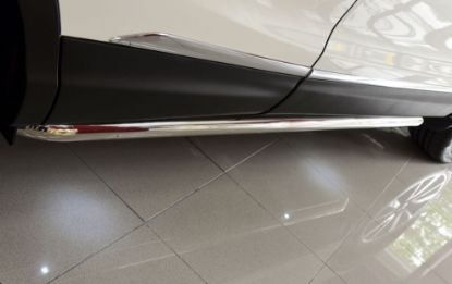 Imagen de BARRAS LATERALES ESTRIBOS CON LUZ